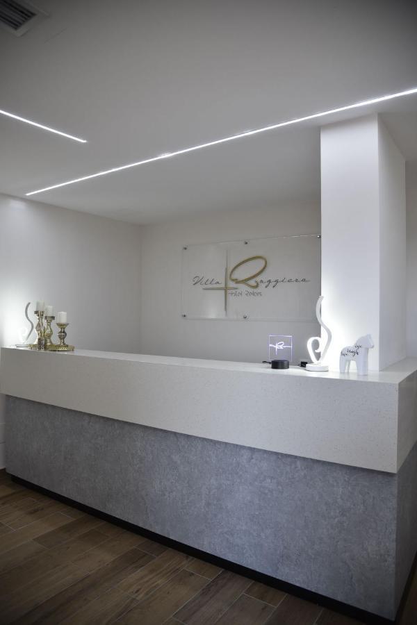 Hotel Villa Ruggiero Brusciano Екстериор снимка